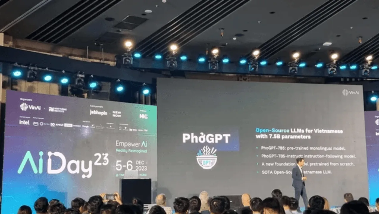 PhoGPT presented on stage at VinAI's AI Day